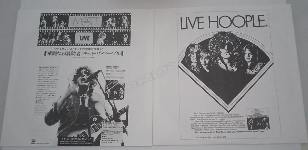 Mott The Hoople, Live at Hammersmith 1973, (Double Album) Image 1++